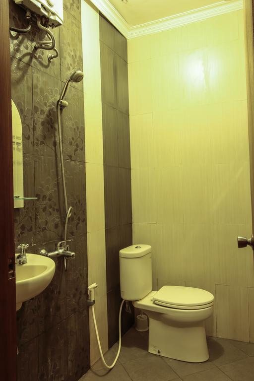 Griya Langen Guesthouse Yogyakarta Exterior photo